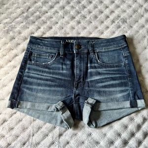 American Eagle 🦅 Outfitters High Rise Jean Shortie